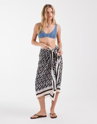 River Island geometric print sarong in brown brown 11590₽