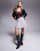 Thumbnail 1 van 5