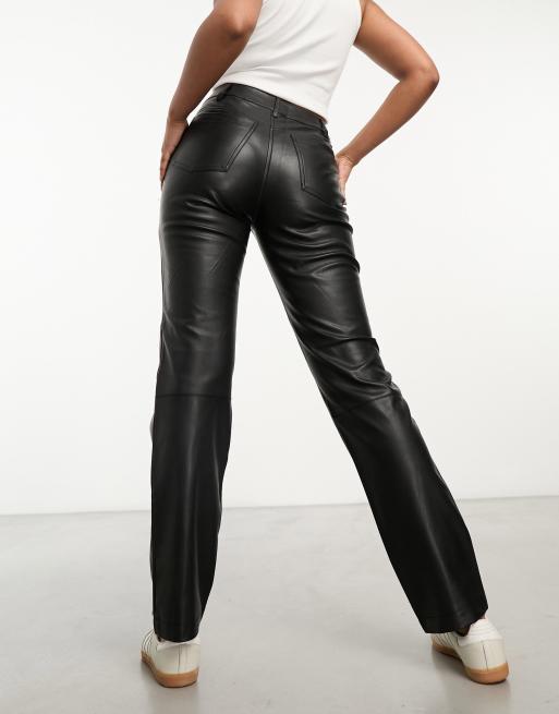 River Island – Gerade geschnittene Hose aus Kunstleder in Schwarz, 2 von 4