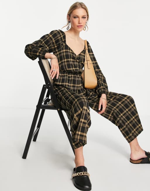 River Island - Geruite jumpsuit met overslag aan de voorkant in bruin