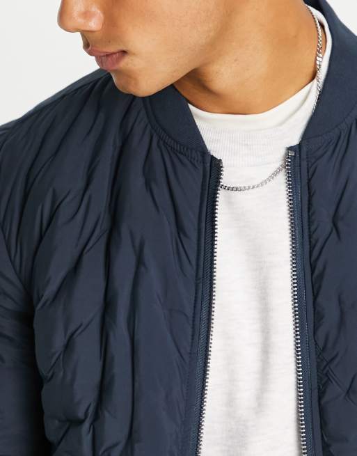River Island – Gesteppte Bomberjacke in Marineblau mit Rautenmuster, 3 von 4