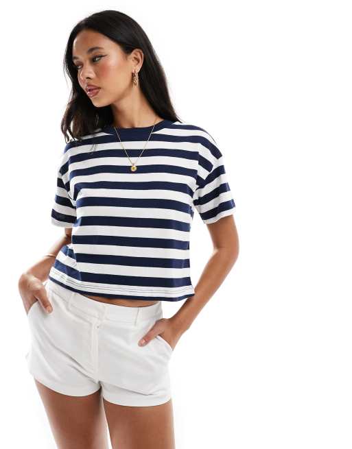 River Island - Gestreept cropped gestreept T-shirt in marineblauw