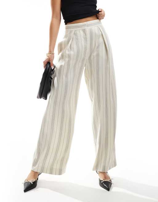 River Island - Gestreepte broek met wijde pijpen in crème