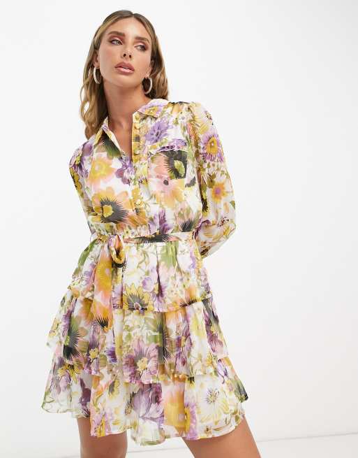 River Island – Gestuftes Mini-Hemdkleid in Weiß mit Blumenmuster