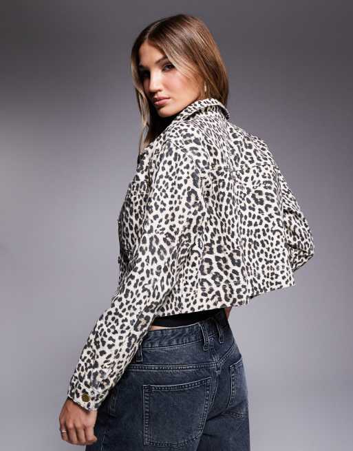 River Island Giacca di jeans con stampa leopardata ASOS