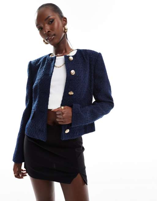 River Island - Giacca taglio corto blu navy bouclé con colletto aperto