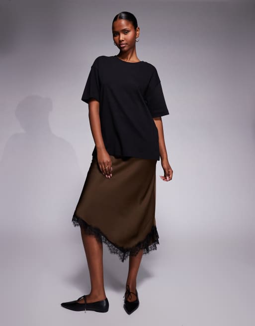 River Island - Gonna lunga in raso marrone con dettagli in pizzo