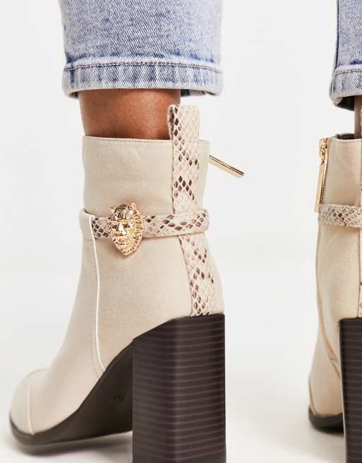 River Island – Gräddvita ankelboots med klackar och metalldetalj, 3 av 4