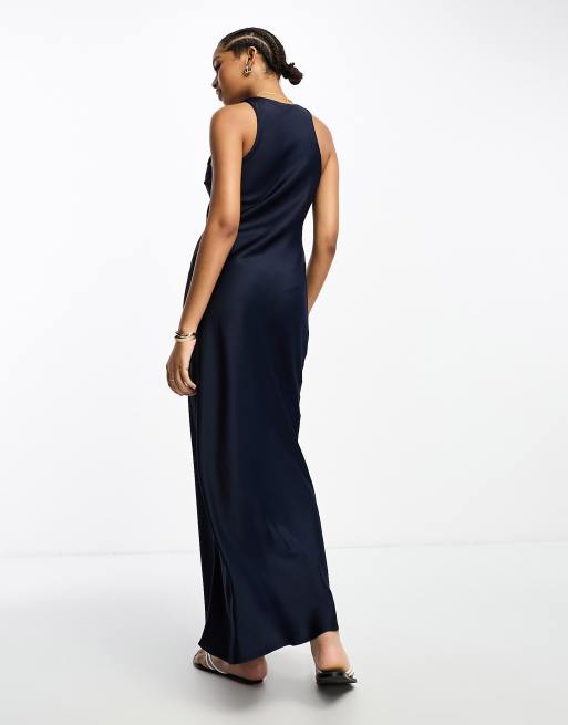 River Island – Granatowa satynowa sukienka maxi z dekoltem typu halter, 3 z 4