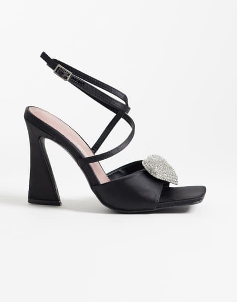 River Island heat seal heart detailed heels in black - view 1