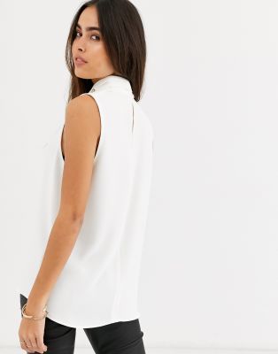 high neck keyhole top