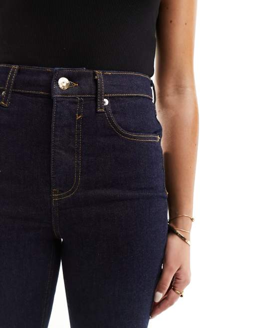 River Island high rise flared jeans in mid-blue, 3 of 5
