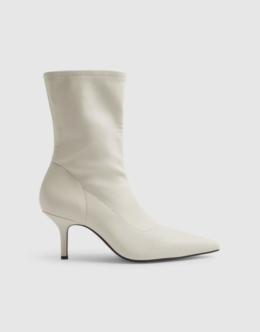 River Island High sock heeled ankle boots in white, 3 of 4
