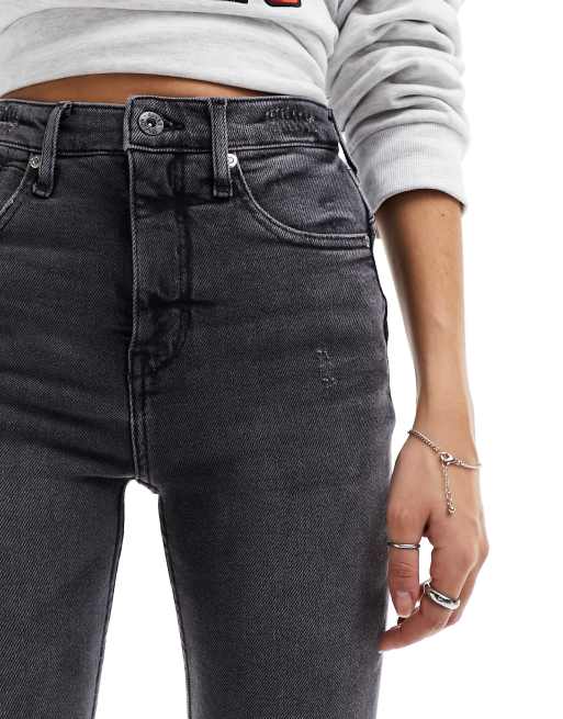 River Island High waisted bum sculpt skinny jeans in black, 4 of 5