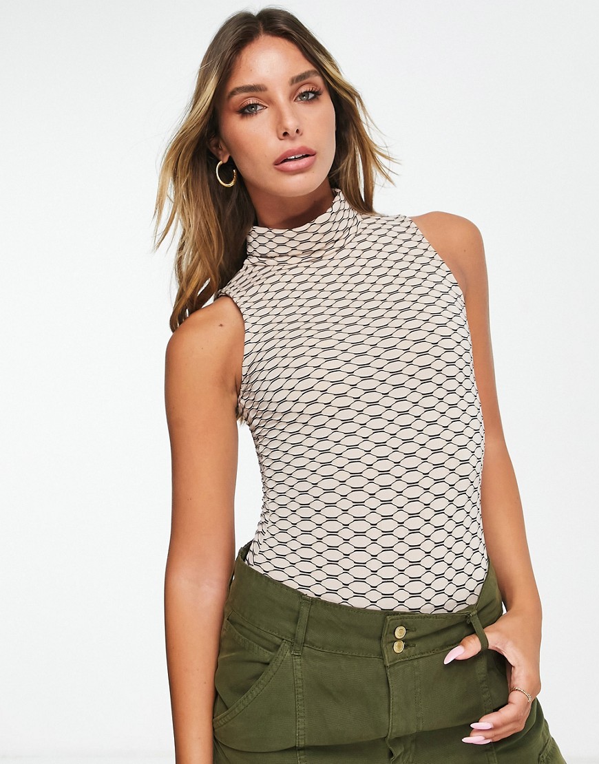River Island honeycomb texture body in beige-Neutral