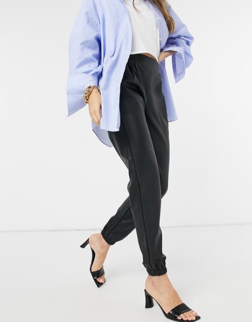 River Island Hose Im Jogging Stil Aus Klarem Schwarzem Kunstleder Asos