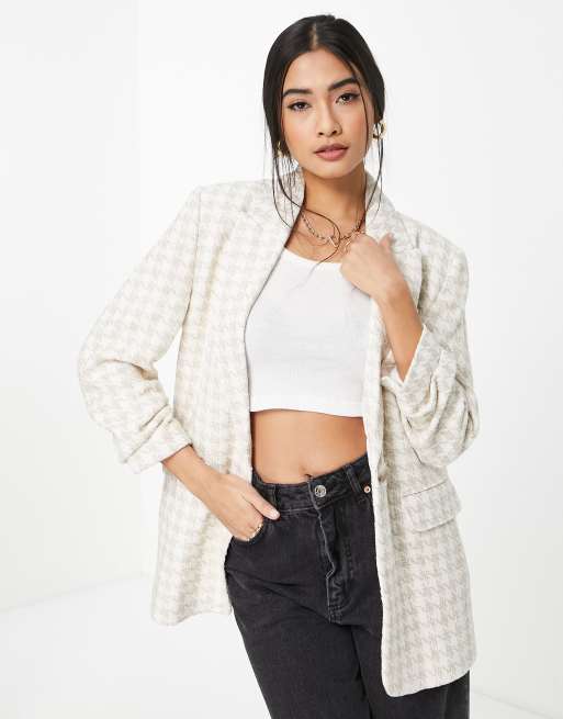 River Island houndstooth check dad blazer in cream | ASOS