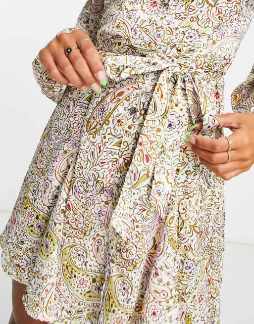 River Island - Hvid mini-skjortekjole i satin med paisleymønster, 3 af 4
