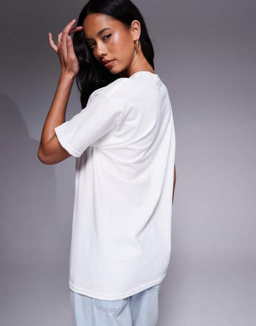 River Island - Hvid T-shirt med print med jordbærbikini, 4 af 4