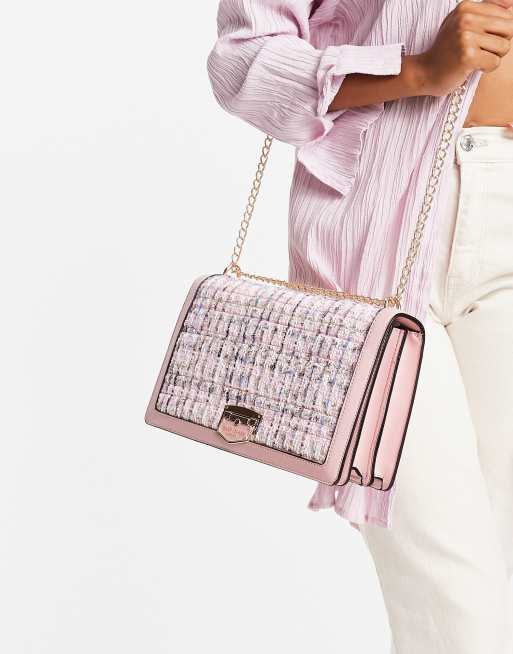River Island – Jasnoróżowa torebka na pasku z dzianiny boucle, 4 z 4