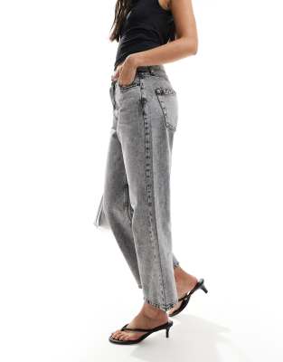 River Island - Jeans mit kurzem, geradem Schnitt in Dunkelgrau