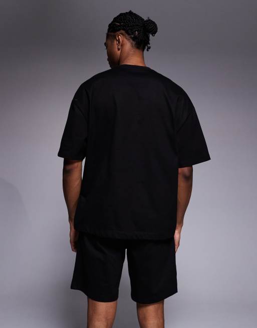 River Island – Jersey-Set in Schwarz, bestehend aus Shorts und T-Shirt, 3 von 5