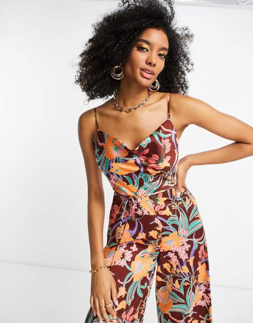River Island - Jumpsuit met bloemen en gedrapeerde halslijn in bruin, 3 van 4