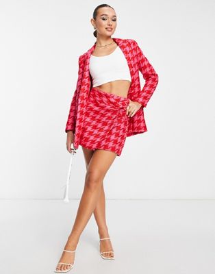 River Island co-ord dogtooth boucle skort in bright pink - ASOS Price Checker