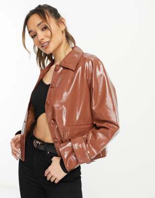 River Island - Kastige Vinyl-Jacke in Braun-Brown