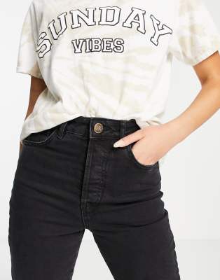 Thumbnail 3 van 4