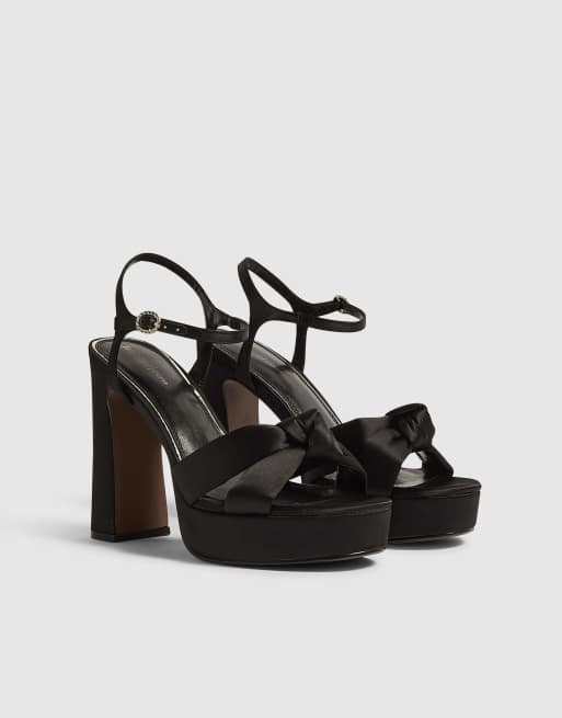 River Island Knot platform heeled sandals in black, 2 of 4