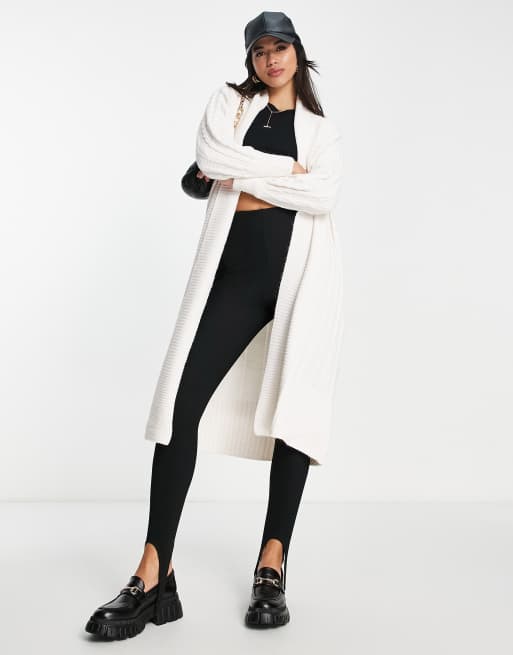 River Island – Kremowy kardigan maxi z dzianiny o warkoczowym splocie