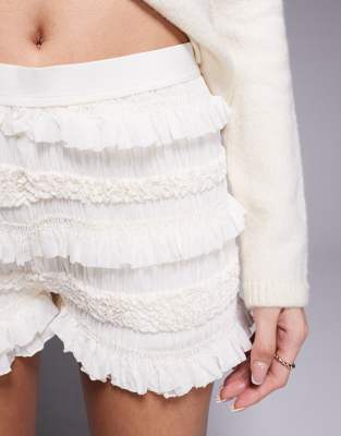 RIVER ISLAND LACE BLOOMER SHORTS 