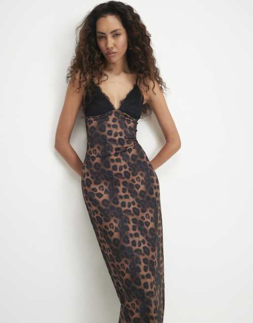 River Island Lace trim leopard print midi dress in beige, 3 of 4