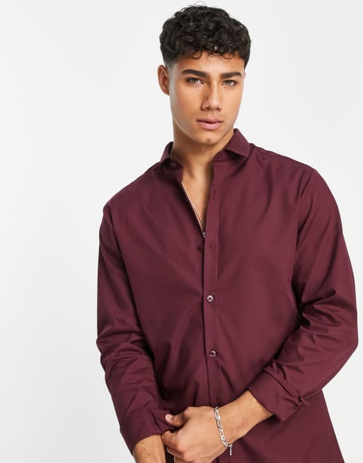 River Island – Langärmliges, schmal geschnittenes Hemd aus Baumwoll-Polyester-Mix in Burgunderrot