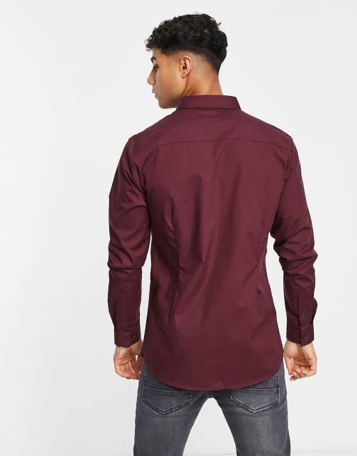 River Island – Langärmliges, schmal geschnittenes Hemd aus Baumwoll-Polyester-Mix in Burgunderrot, 2 von 4