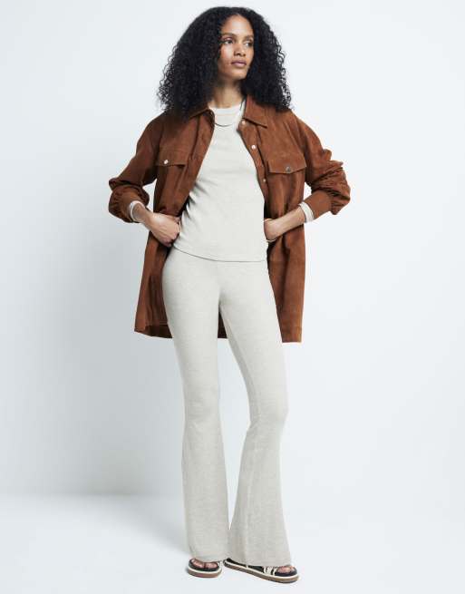 River Island – Langärmliges Shirt in Beige mit knappem Schnitt, 2 von 3