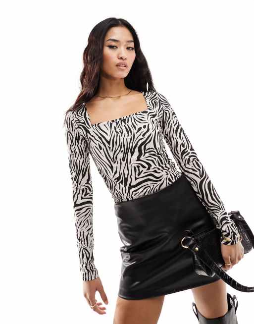 River Island - Langærmet bodystocking med firkantet hals i sort/hvidt zebraprint