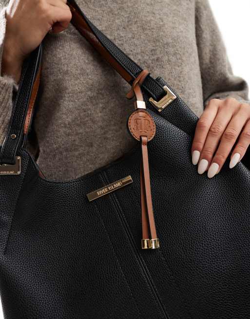 River Island Lassige Umhangetasche in Schwarz