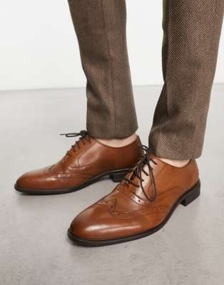 RIVER ISLAND LEATHER LACE UP BROGUE IN BROWN