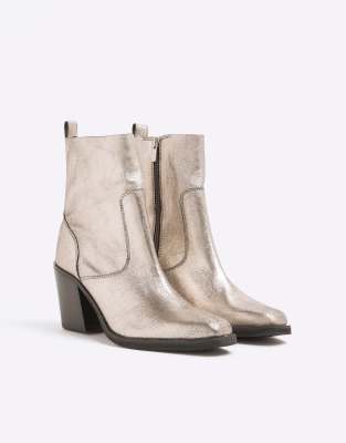 River Island - Leder-Cowboystiefel in Silber mit Absatz