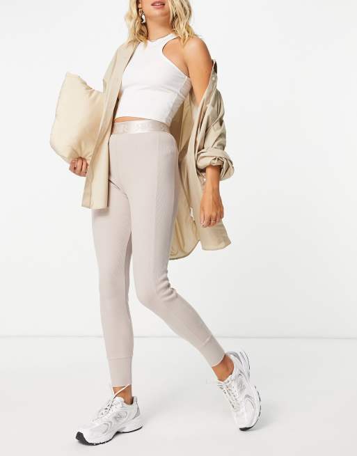 River Island - Legging confort d'ensemble - Beige