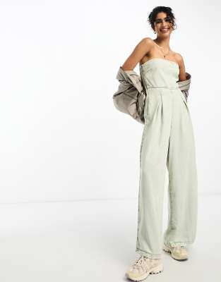 River Island - Leinen-Jumpsuit in Hellgrün mit Carmen-Ausschnitt