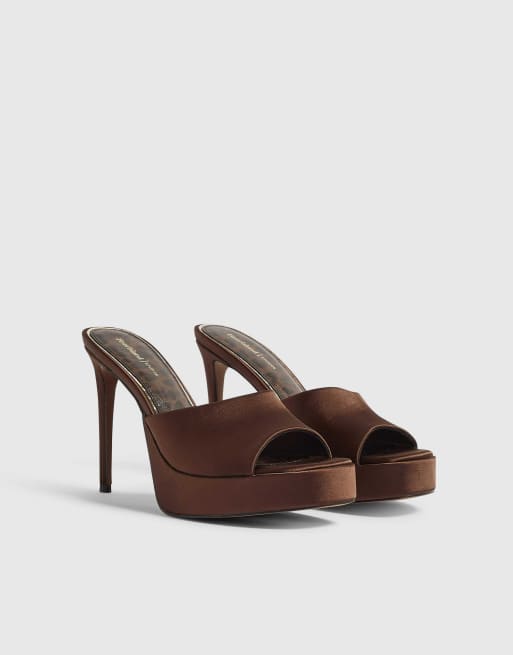 River Island Leopard platform mule heeled sandals in brown - dark, 2 of 4