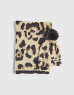 209906773-1-beige display picture 3