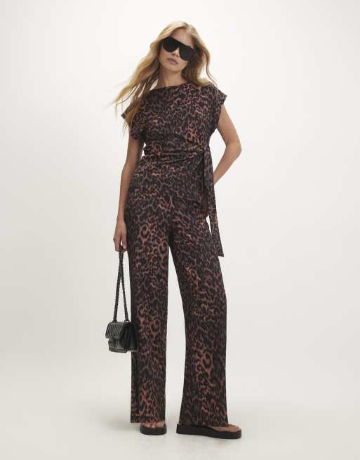 River Island Leopard textured tie side top in brown, 3 of 4
