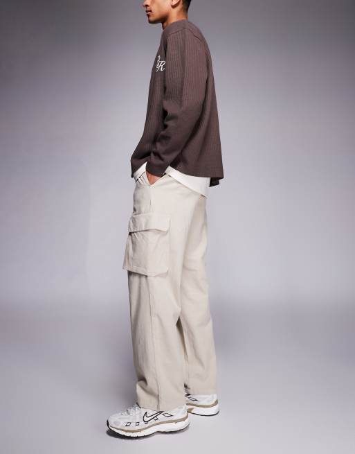 River Island linen cargo trousers in stone, 3 of 5