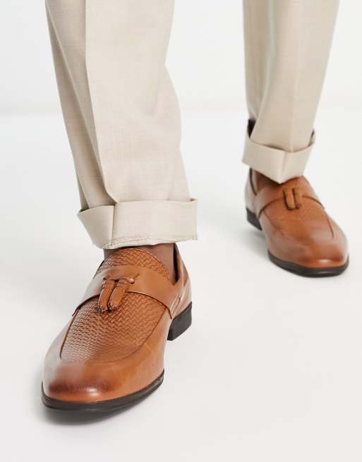 River Island - Loafers met reliëf en kwastjes in bruin, 4 van 4