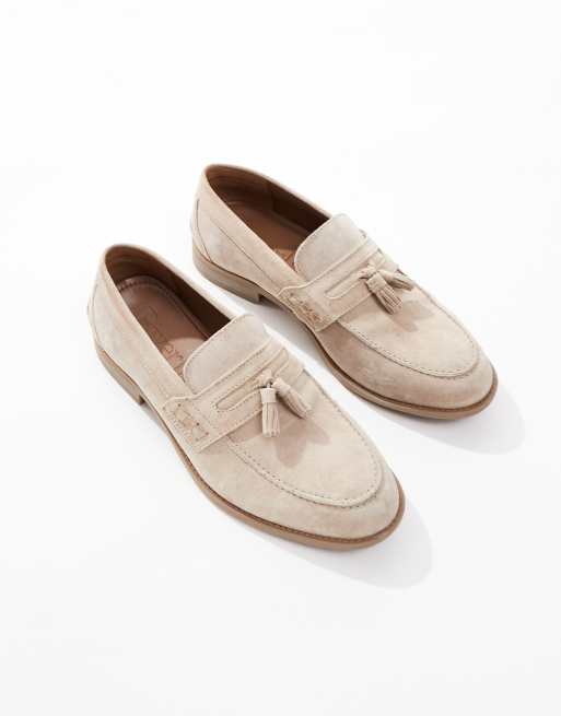 River Island - Loafers van imitatiesuède met kwastjes in stone, 2 van 4