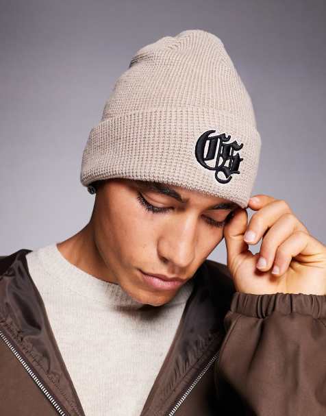 River Island logo detail waffle beanie in light stone - view 1
